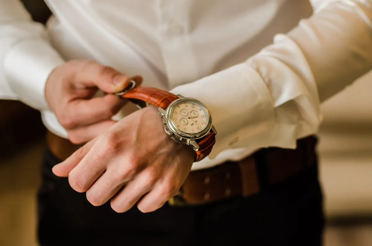 Náramkové hodinky - symbol charakteru, vkusu a elegancie